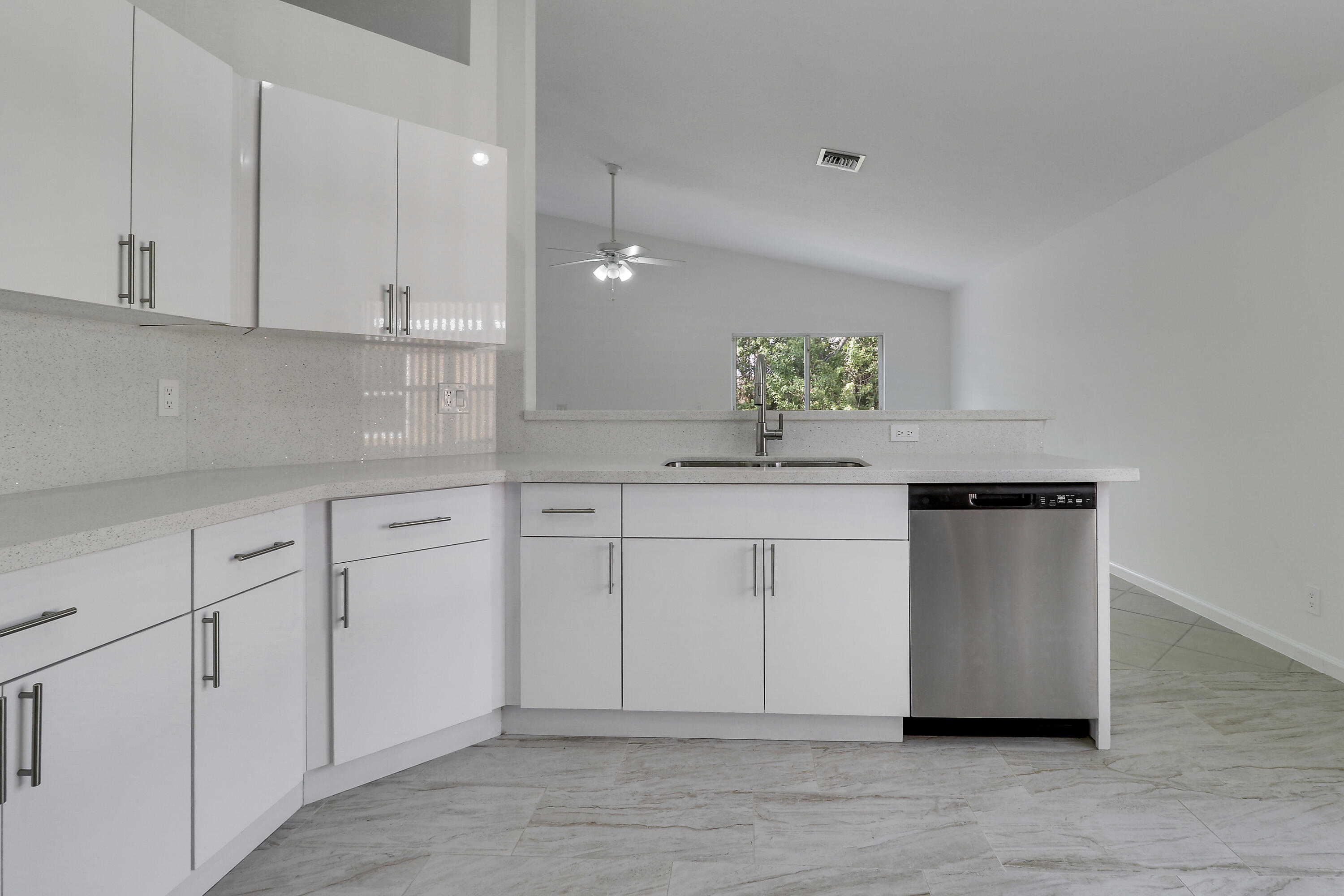 2429 Southwest Century Way Stuart, FL 34997 - Photo 32 of 47 House2-34