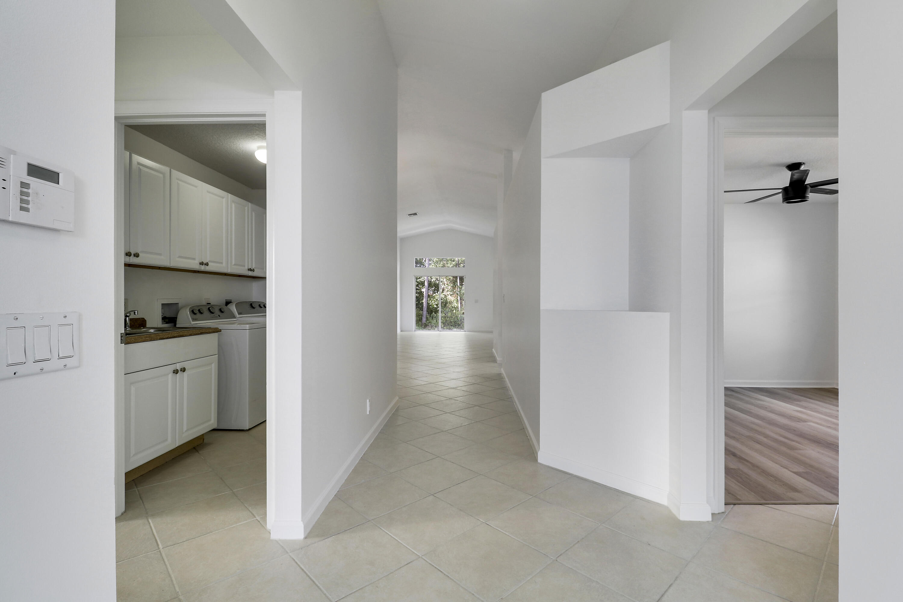 2429 Southwest Century Way Stuart, FL 34997 - Photo 6 of 47 House2-16