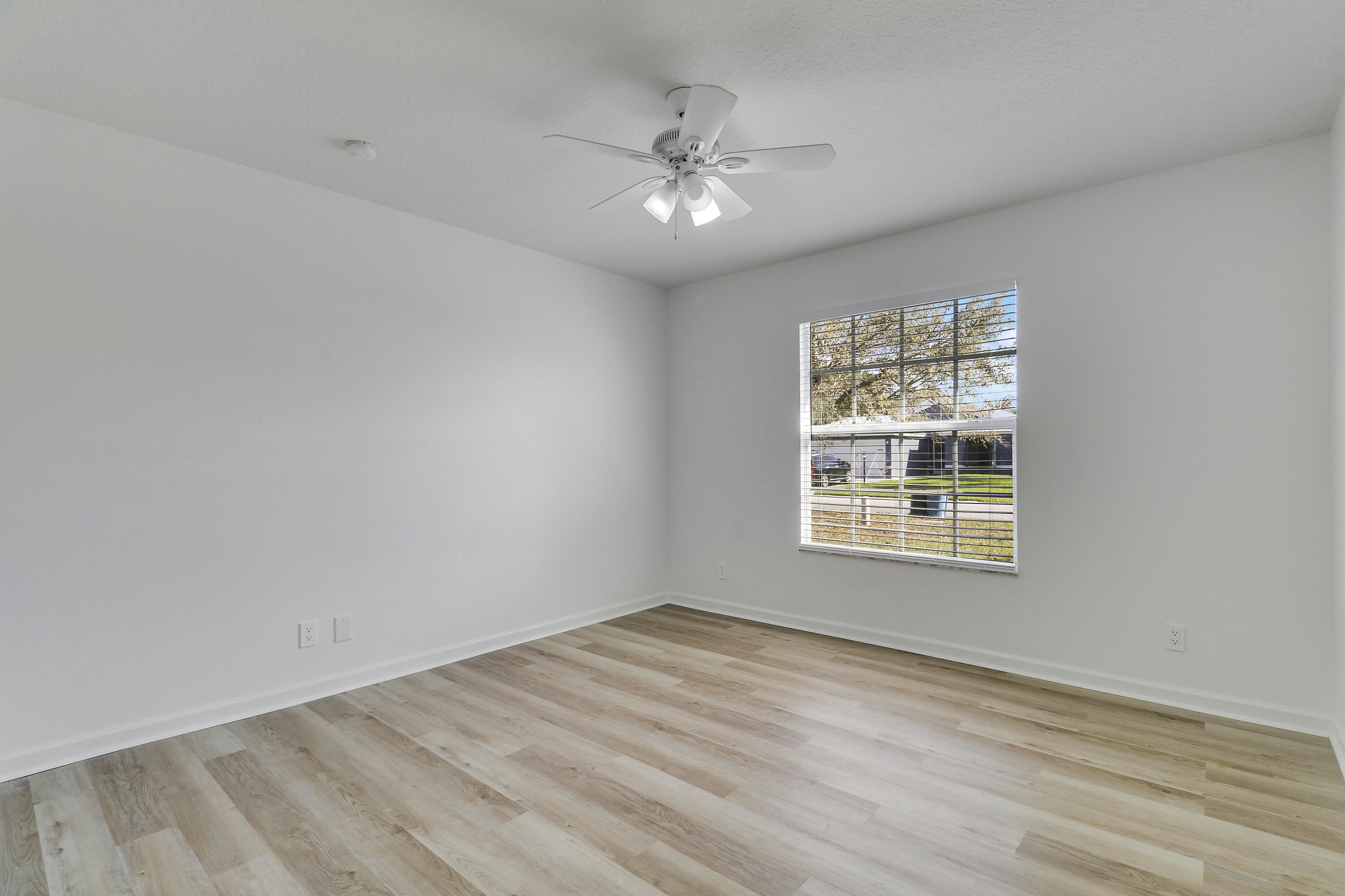 2429 Southwest Century Way Stuart, FL 34997 - Photo 7 of 47 House2-1