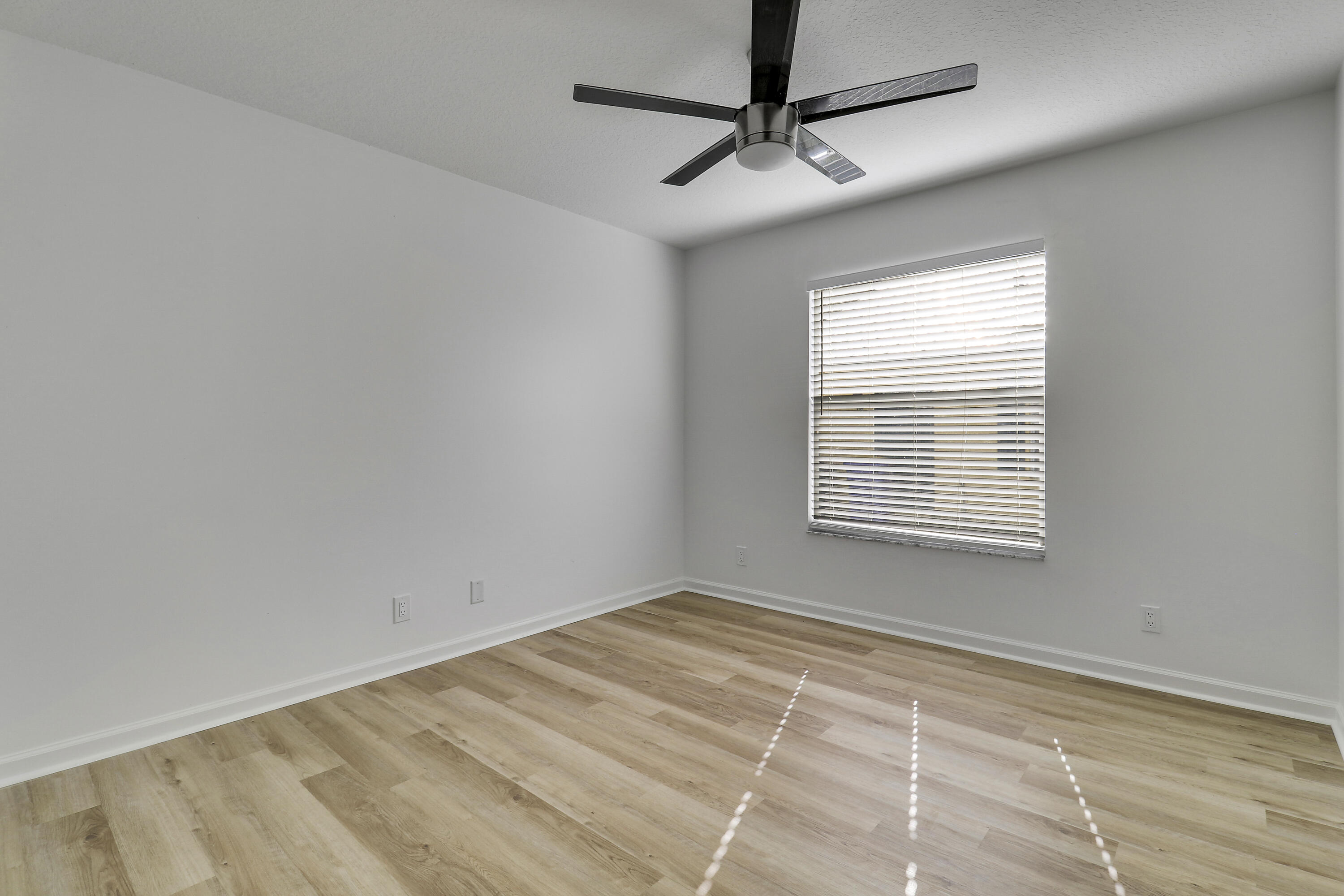 2429 Southwest Century Way Stuart, FL 34997 - Photo 10 of 47 House2-5