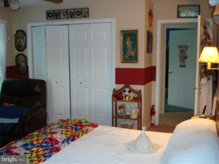 403 Country Way Mickleton, NJ 08056 - Photo 12 of 19 Gallery Image 12