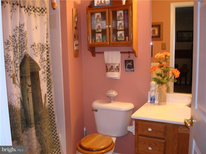 403 Country Way Mickleton, NJ 08056 - Photo 13 of 19 Gallery Image 13