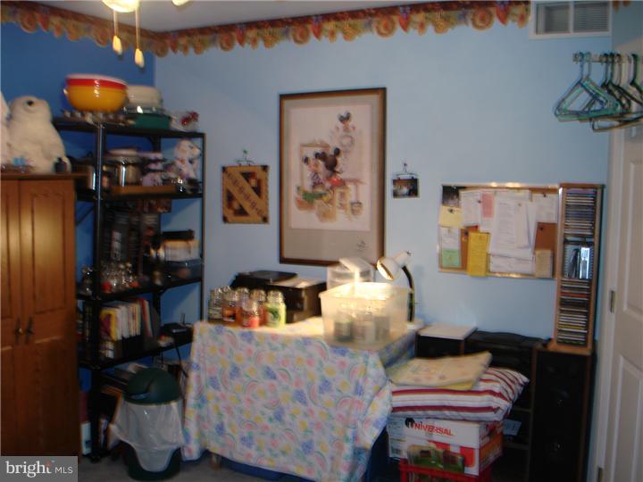 403 Country Way Mickleton, NJ 08056 - Photo 14 of 19 Gallery Image 14