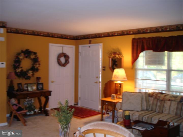 403 Country Way Mickleton, NJ 08056 - Photo 4 of 19 Gallery Image 4