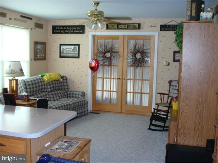403 Country Way Mickleton, NJ 08056 - Photo 9 of 19 Gallery Image 9
