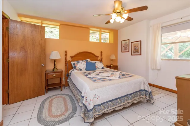 $1,700,000 | 28 Spruce Chase Lane, Swannanoa, NC 28778