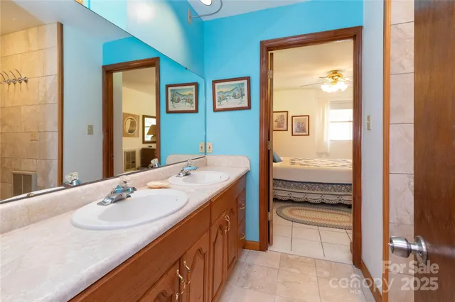 $1,700,000 | 28 Spruce Chase Lane, Swannanoa, NC 28778