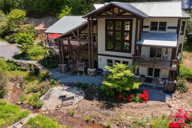 $1,700,000 | 28 Spruce Chase Lane, Swannanoa, NC 28778