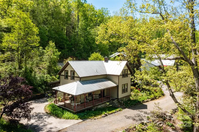 $1,700,000 | 28 Spruce Chase Lane, Swannanoa, NC 28778