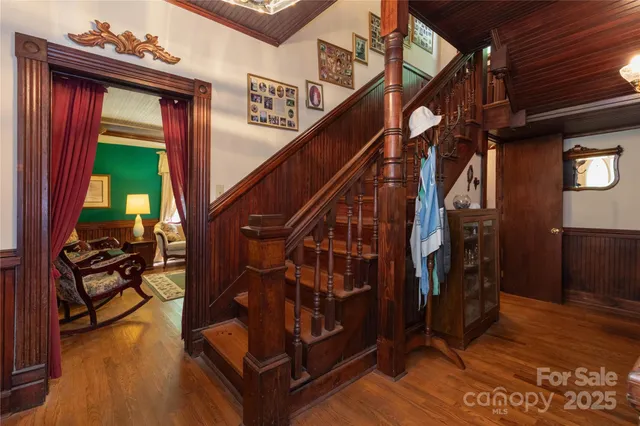 $1,700,000 | 28 Spruce Chase Lane, Swannanoa, NC 28778