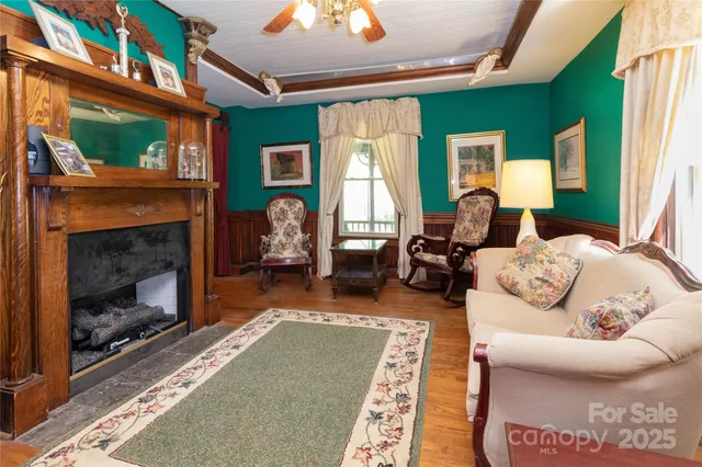 $1,700,000 | 28 Spruce Chase Lane, Swannanoa, NC 28778