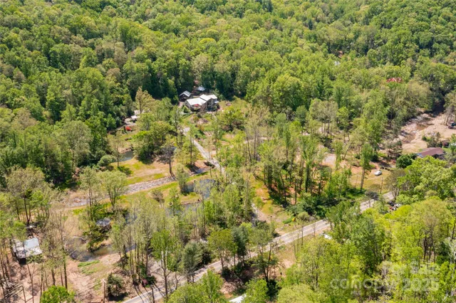 $1,700,000 | 28 Spruce Chase Lane, Swannanoa, NC 28778