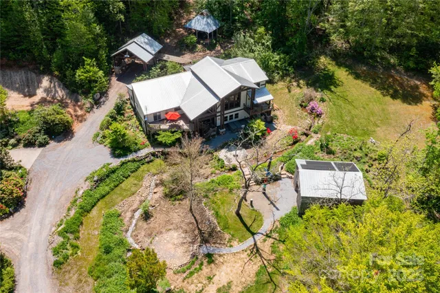 $1,700,000 | 28 Spruce Chase Lane, Swannanoa, NC 28778