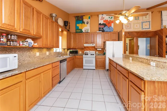 $1,700,000 | 28 Spruce Chase Lane, Swannanoa, NC 28778