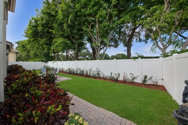 $5,995 | 6874 Houlton Circle, Lake Worth, FL 33467