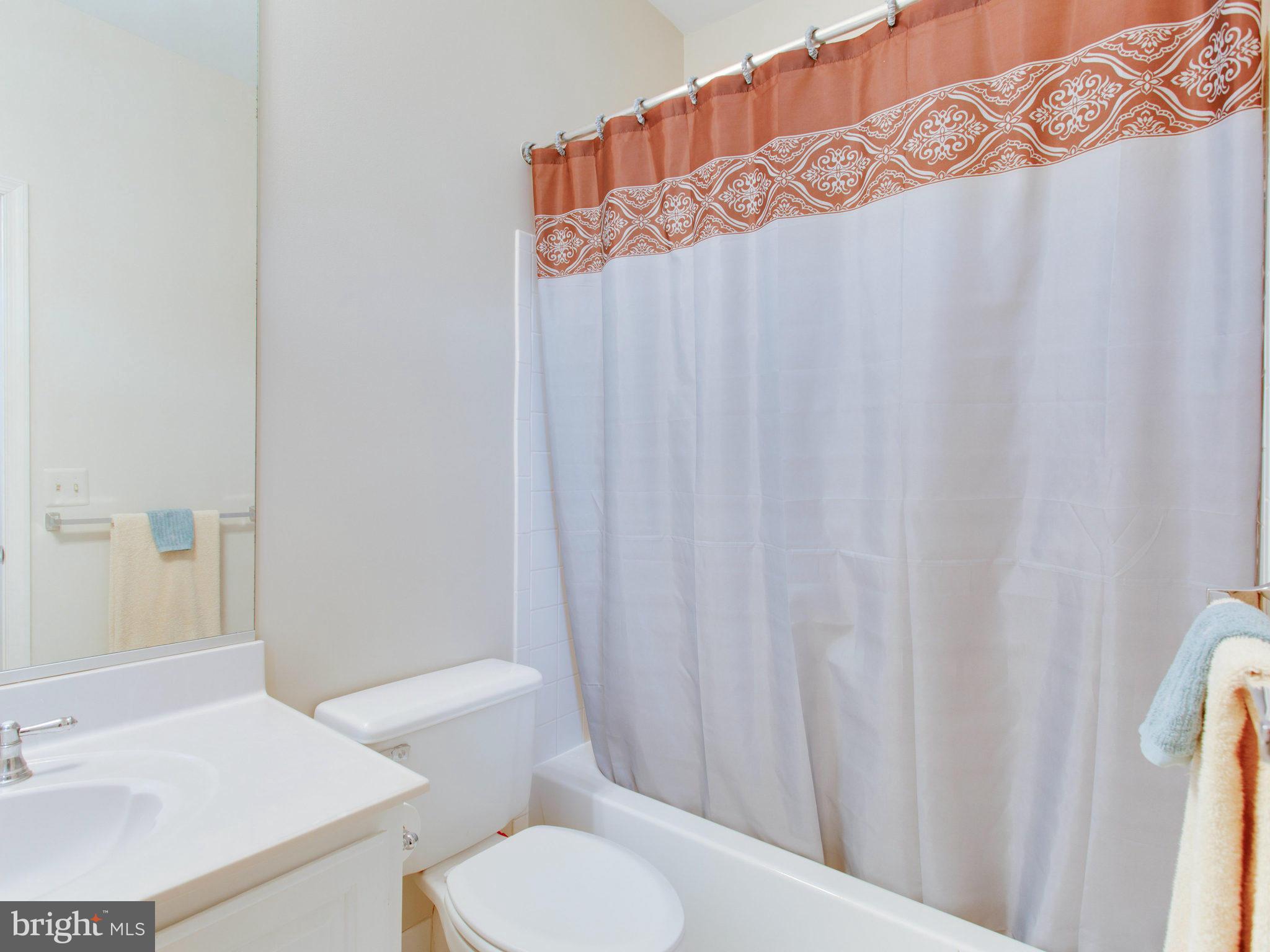7029 Haycock Road, Unit 404 Falls Church, VA 22043 - Photo 14 of 18 Bath
