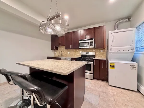 $3,800 | 311 5th Street, Jersey City, NJ 07302