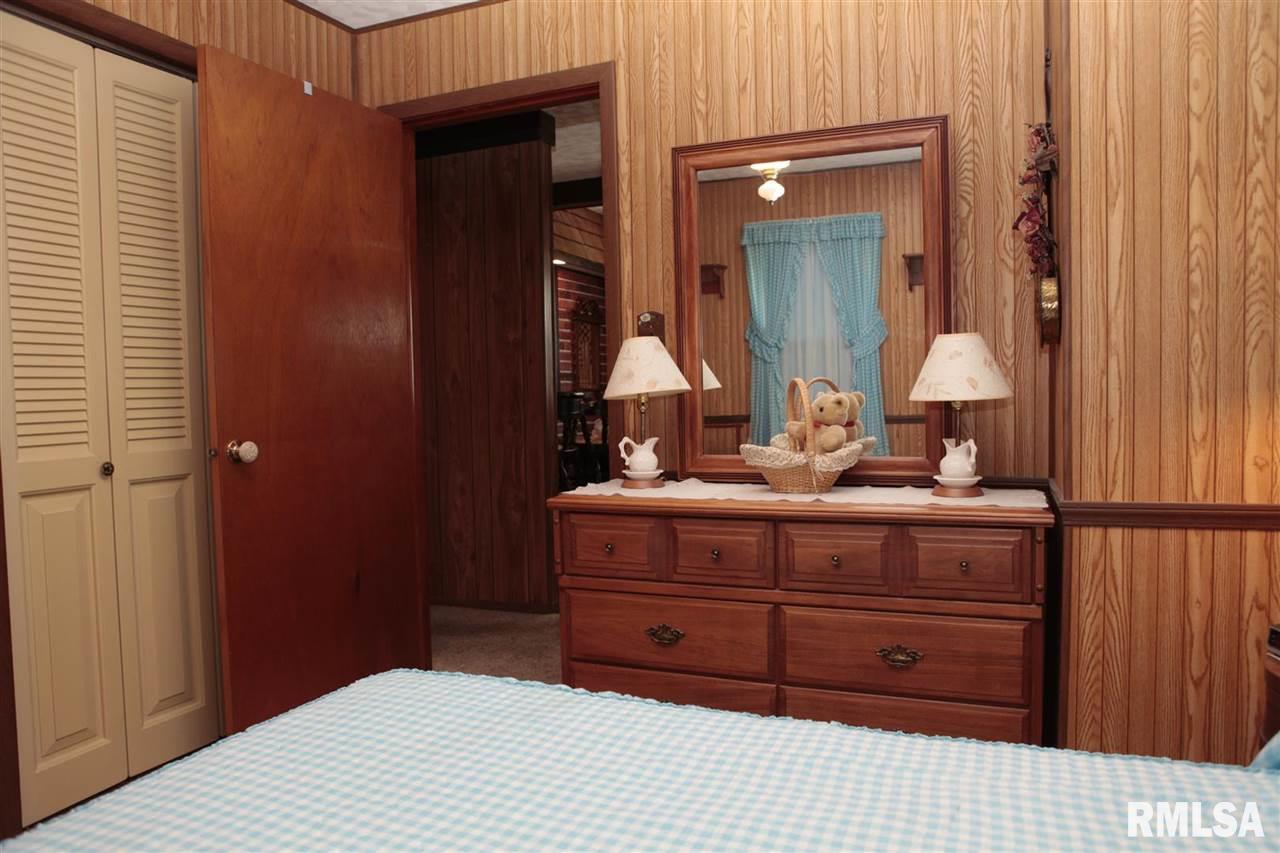 13532 First Street Pekin, IL 61554 - Photo 14 of 25 Gallery Image 14