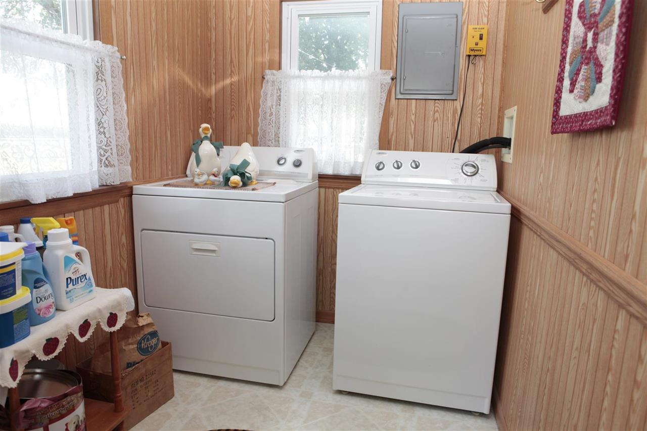 13532 First Street Pekin, IL 61554 - Photo 22 of 25 Gallery Image 22