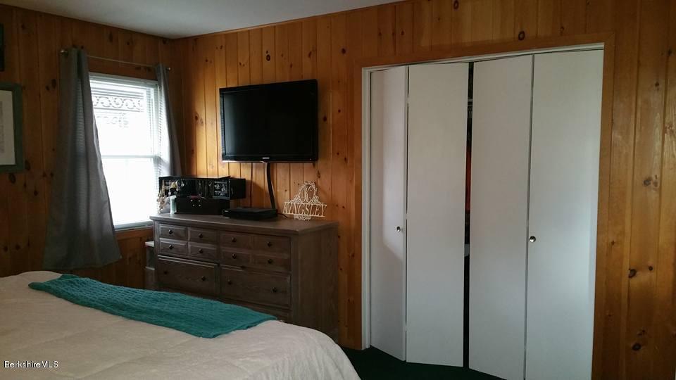 371 North State Road Cheshire, MA 01225 - Photo 16 of 24 12742005_10207282940644574_4648550704551