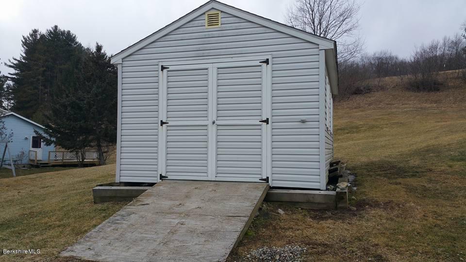 371 North State Road Cheshire, MA 01225 - Photo 5 of 24 12744289_10207282934724426_5797432932922