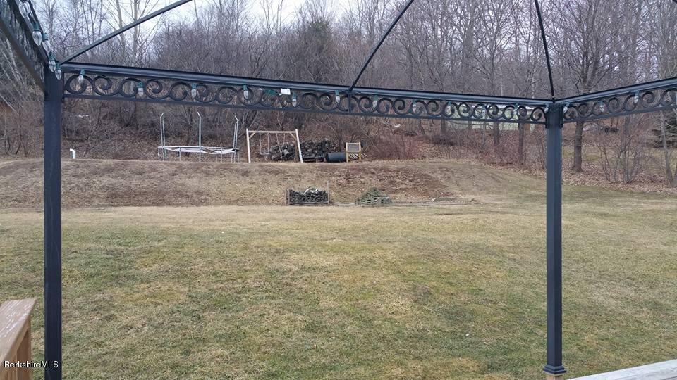 371 North State Road Cheshire, MA 01225 - Photo 7 of 24 12742294_10207282935884455_6579870035417