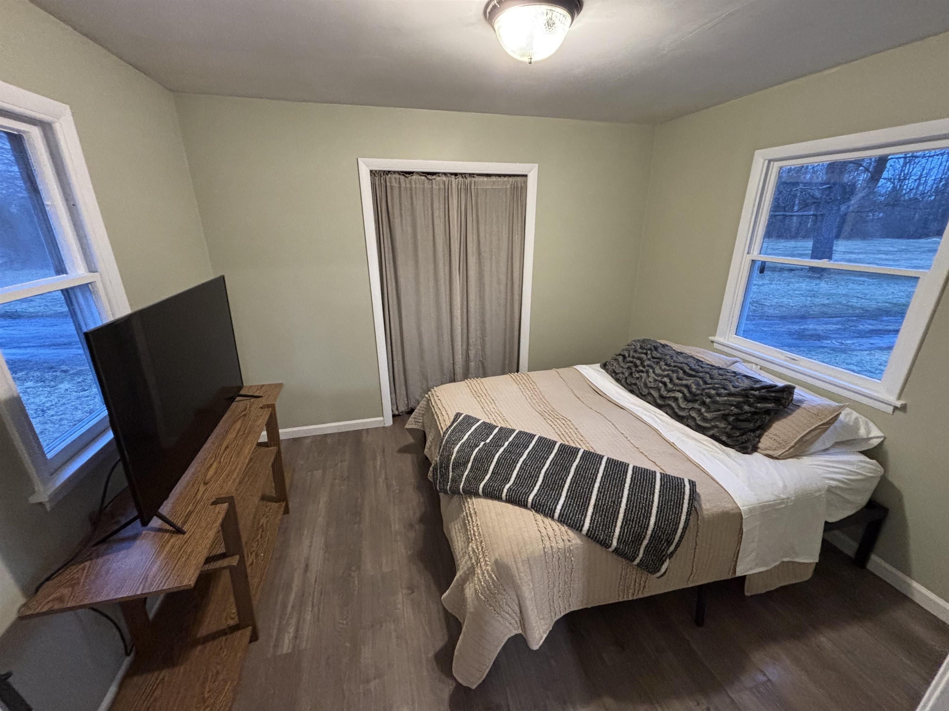6565 East River Road Flushing, MI 48433 - Photo 12 of 16