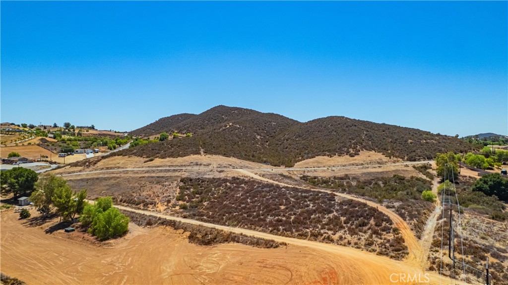 0 Wright Road Menifee, CA 92584 - Photo 4 of 9 a view of a large mountain with mountains in the background