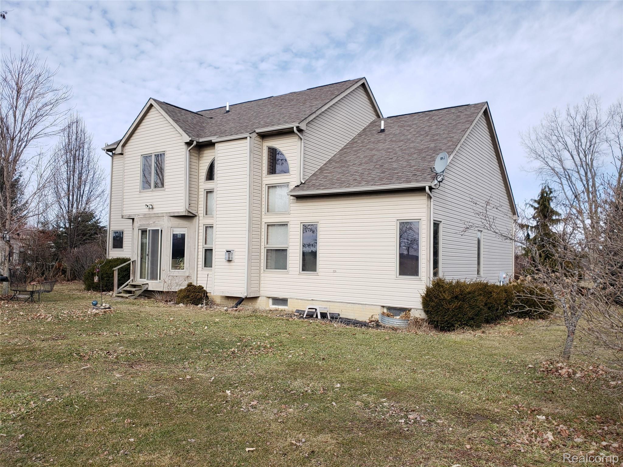 6100 Bowers Road Imlay City, MI 48444 - Photo 33 of 36 Rear (2).jpg