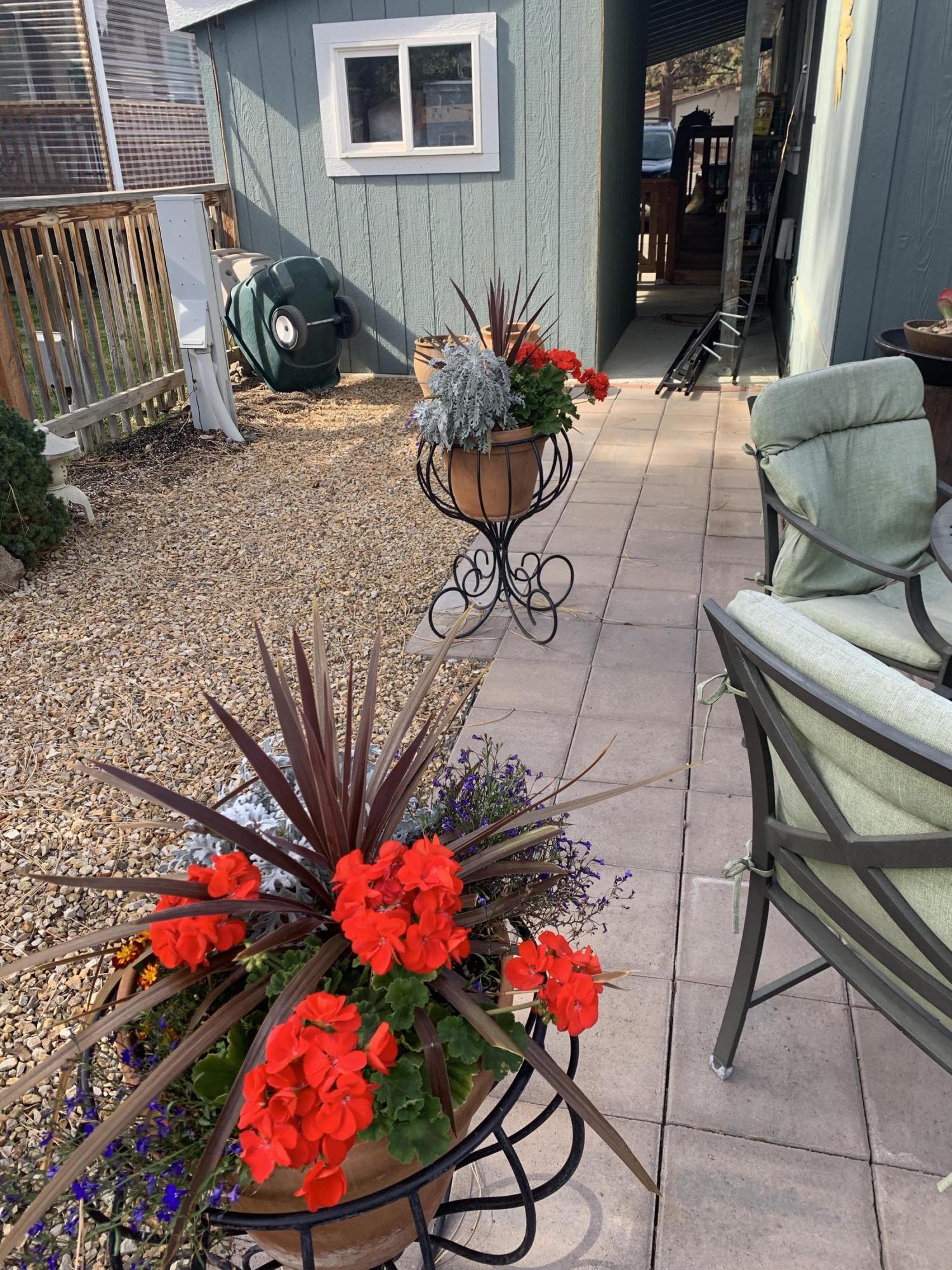 61000 Brosterhous Road, Unit 18 Bend, OR 97702 - Photo 15 of 19 Back Patio