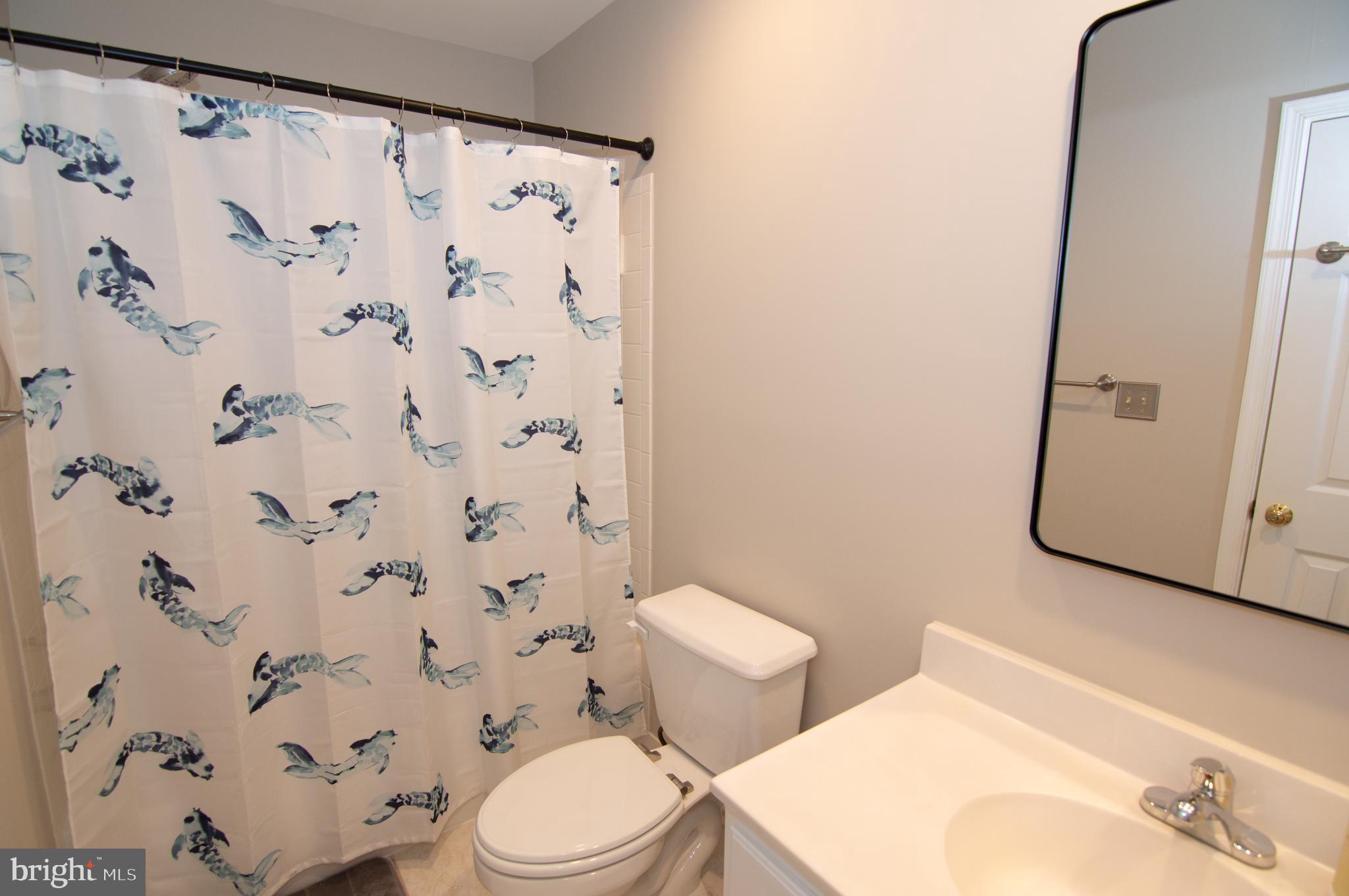 11304 Sundial Court, Unit C 910 Reston, VA 20194 - Photo 34 of 45 Primary Bath