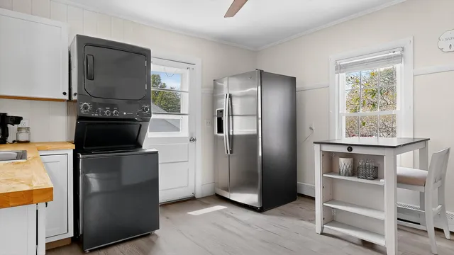 $1,150,000 | 44 Myrtle Avenue, South Portland, ME 04106