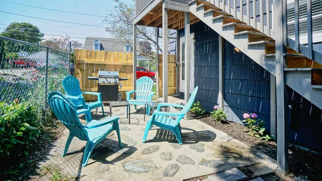 $1,150,000 | 44 Myrtle Avenue, South Portland, ME 04106