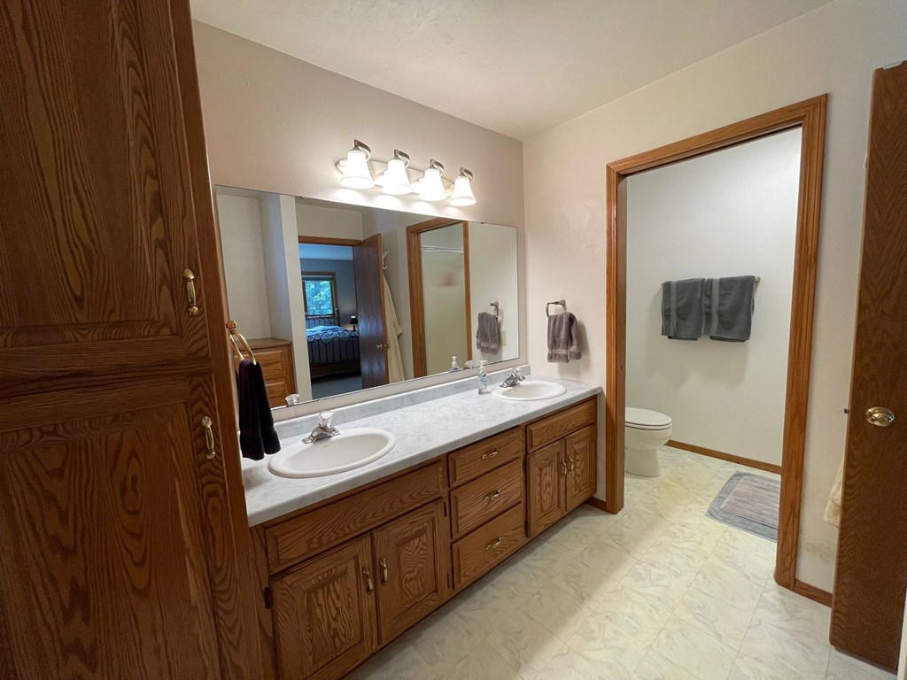 3823 Cherry Road Sturgeon Bay, WI 54235 - Photo 10 of 20 Gallery Image 10