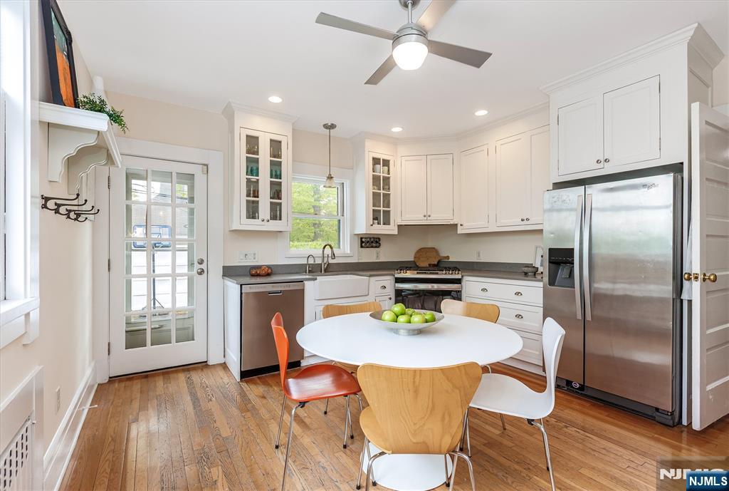 218 Inwood Avenue Montclair, NJ 07043 - Photo 13 of 47