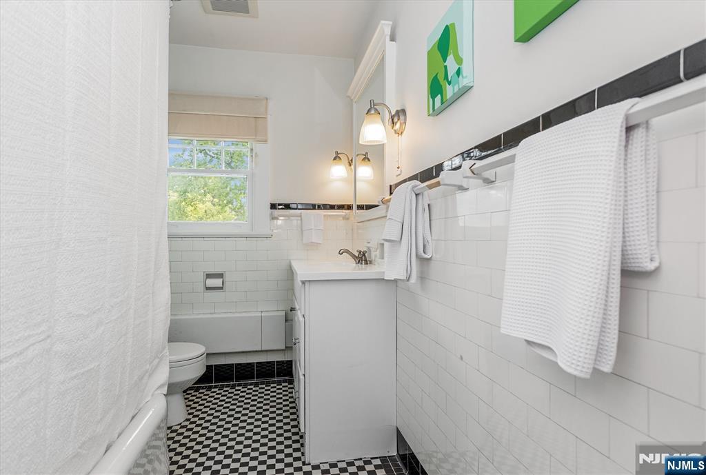 218 Inwood Avenue Montclair, NJ 07043 - Photo 27 of 47