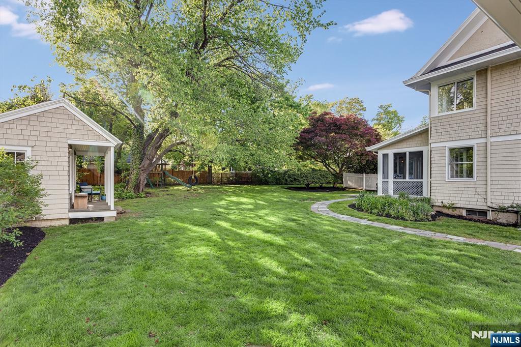 218 Inwood Avenue Montclair, NJ 07043 - Photo 43 of 47