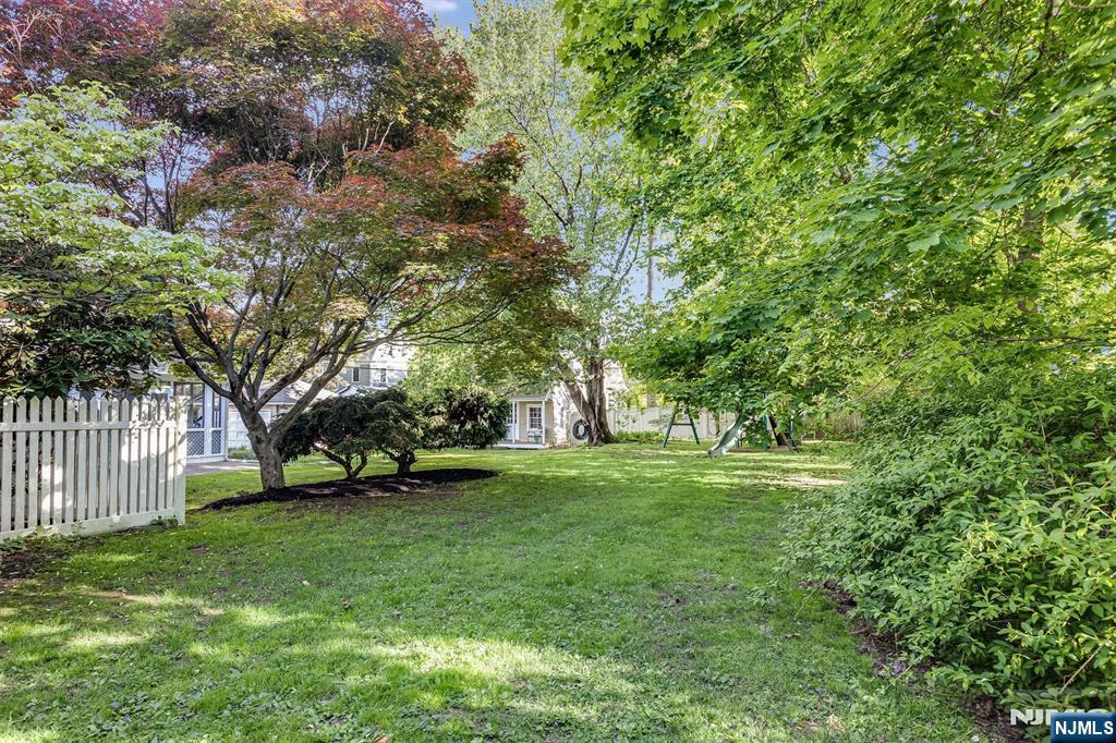 218 Inwood Avenue Montclair, NJ 07043 - Photo 45 of 47