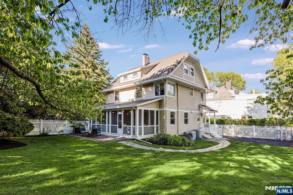 218 Inwood Avenue Montclair, NJ 07043 - Photo 47 of 47