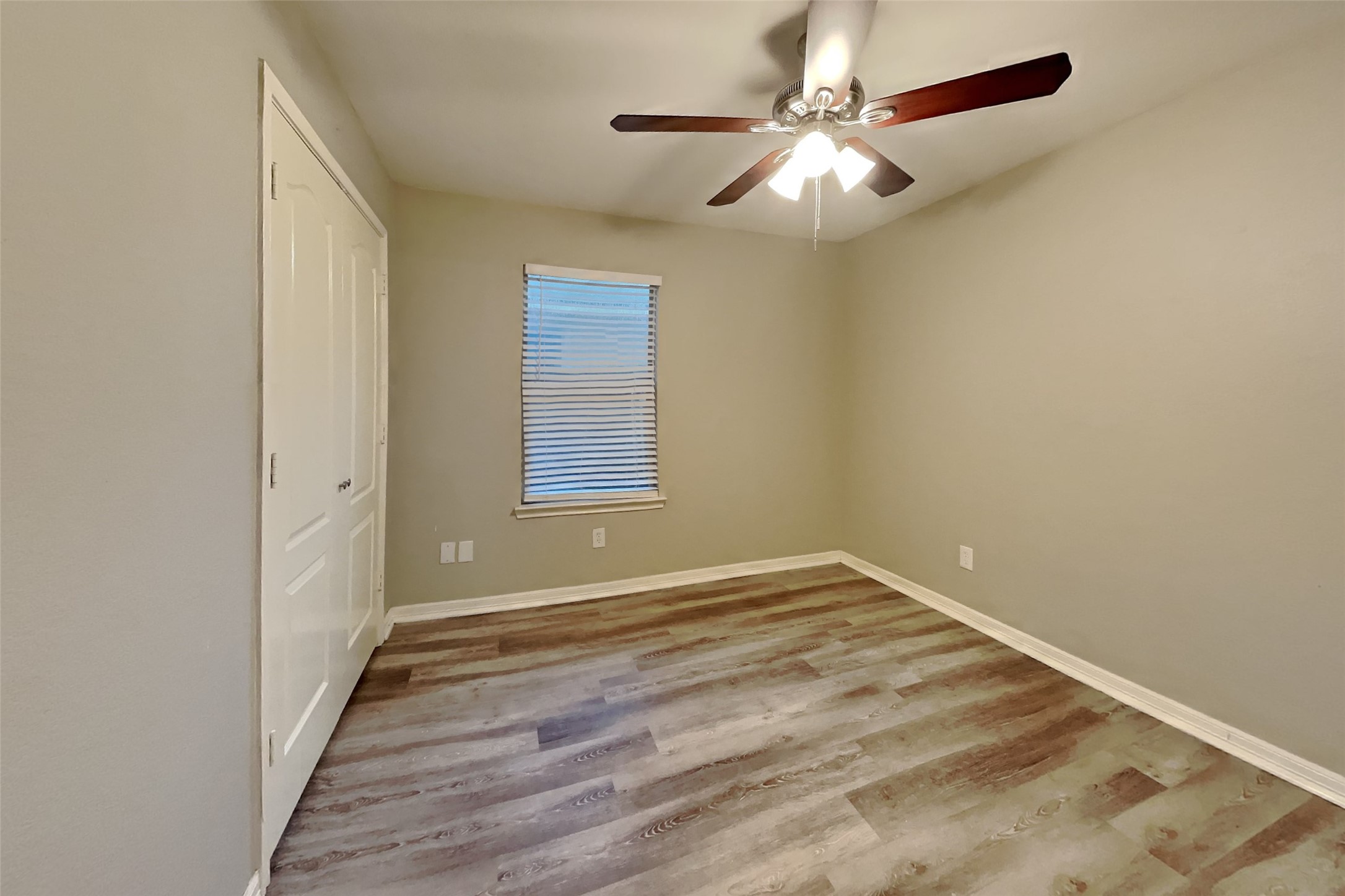 3719 Bridgebluff Lane Katy, TX 77449 - Photo 10 of 21