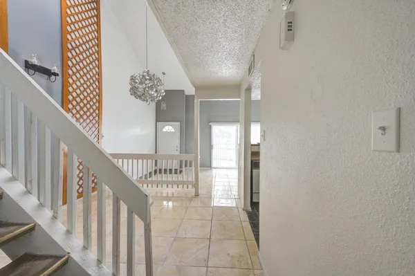 $1,600 | 13004 Greenway Chase Court, Unit 13004, Houston, TX 77072