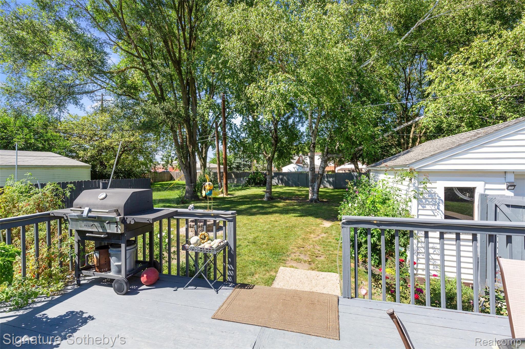 1772 Taunton Road Birmingham, MI 48009 - Photo 22 of 32 Deck to garage and beautiful backyard