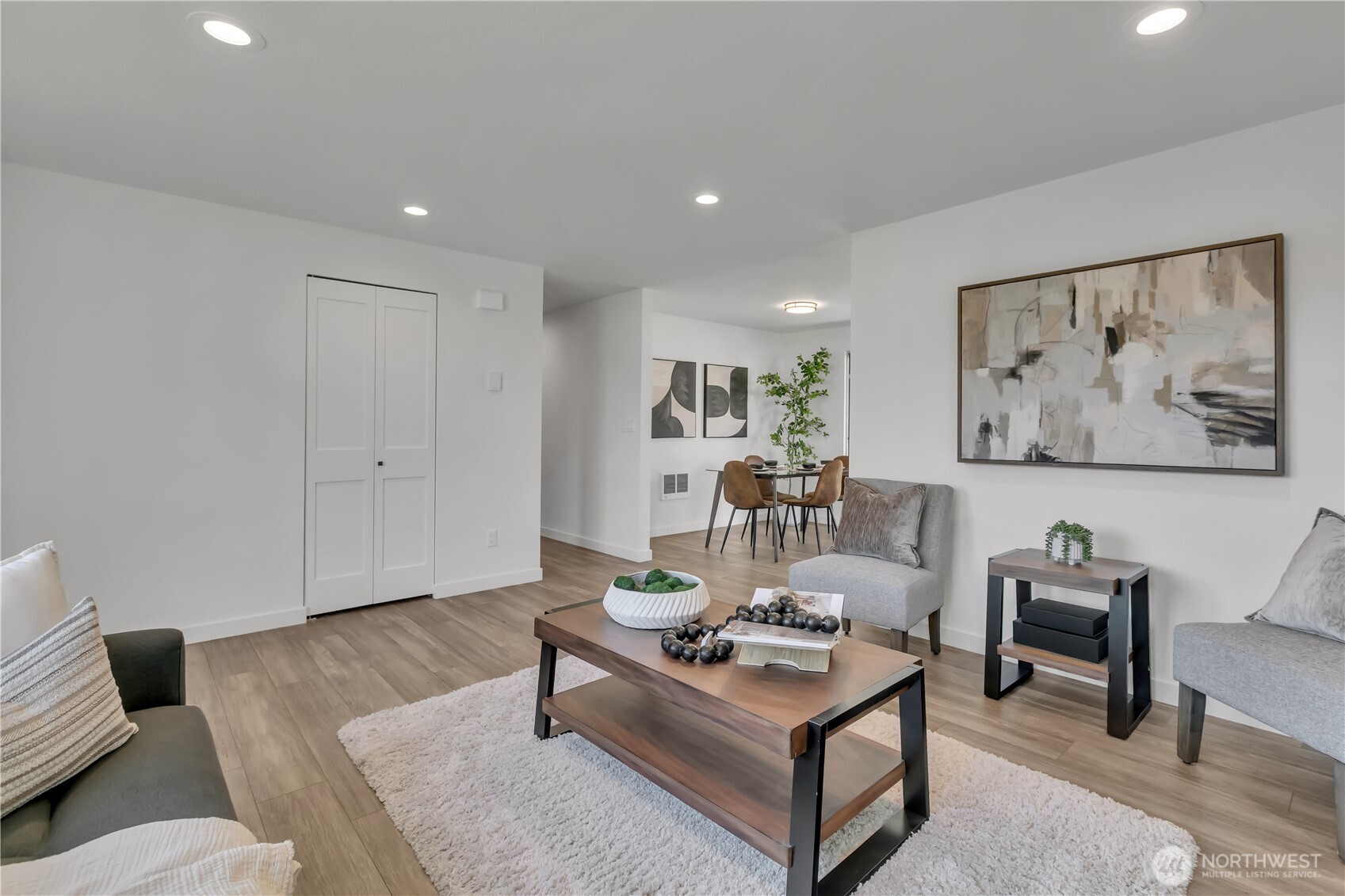 21720 Southeast 237th Street Maple Valley, WA 98038 - Photo 8 of 30