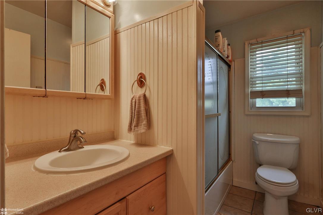 428 Cross Hill Road Nazareth, PA 18064 - Photo 11 of 36 Gallery Image 11