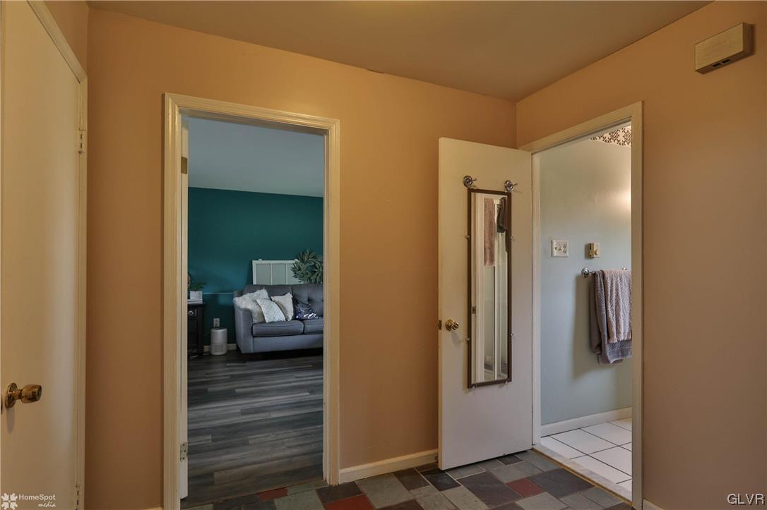 428 Cross Hill Road Nazareth, PA 18064 - Photo 23 of 36 Gallery Image 23
