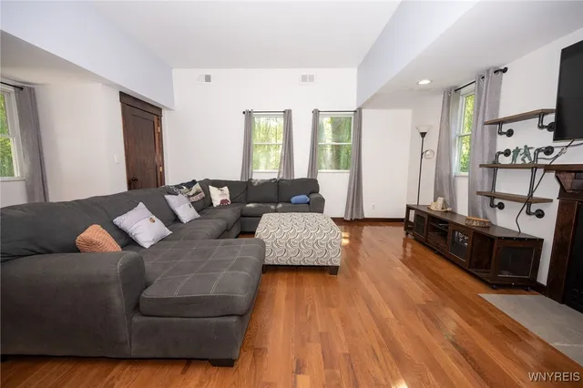 $274,999 | 598 Adams Avenue, Evans, NY 14006