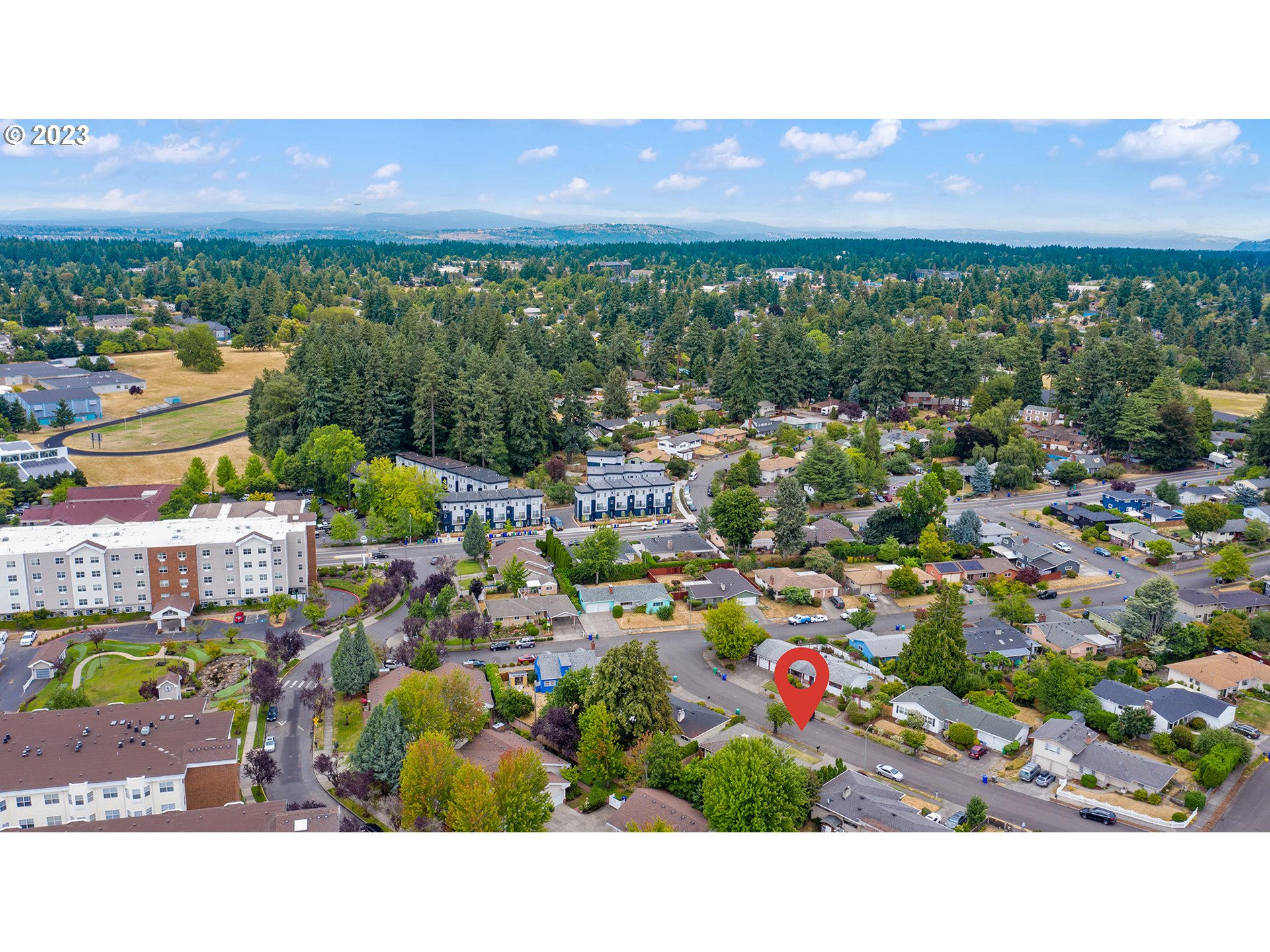 1427 Southeast 109th Avenue Portland, OR 97216 - Photo 42 of 44 a picture of city view