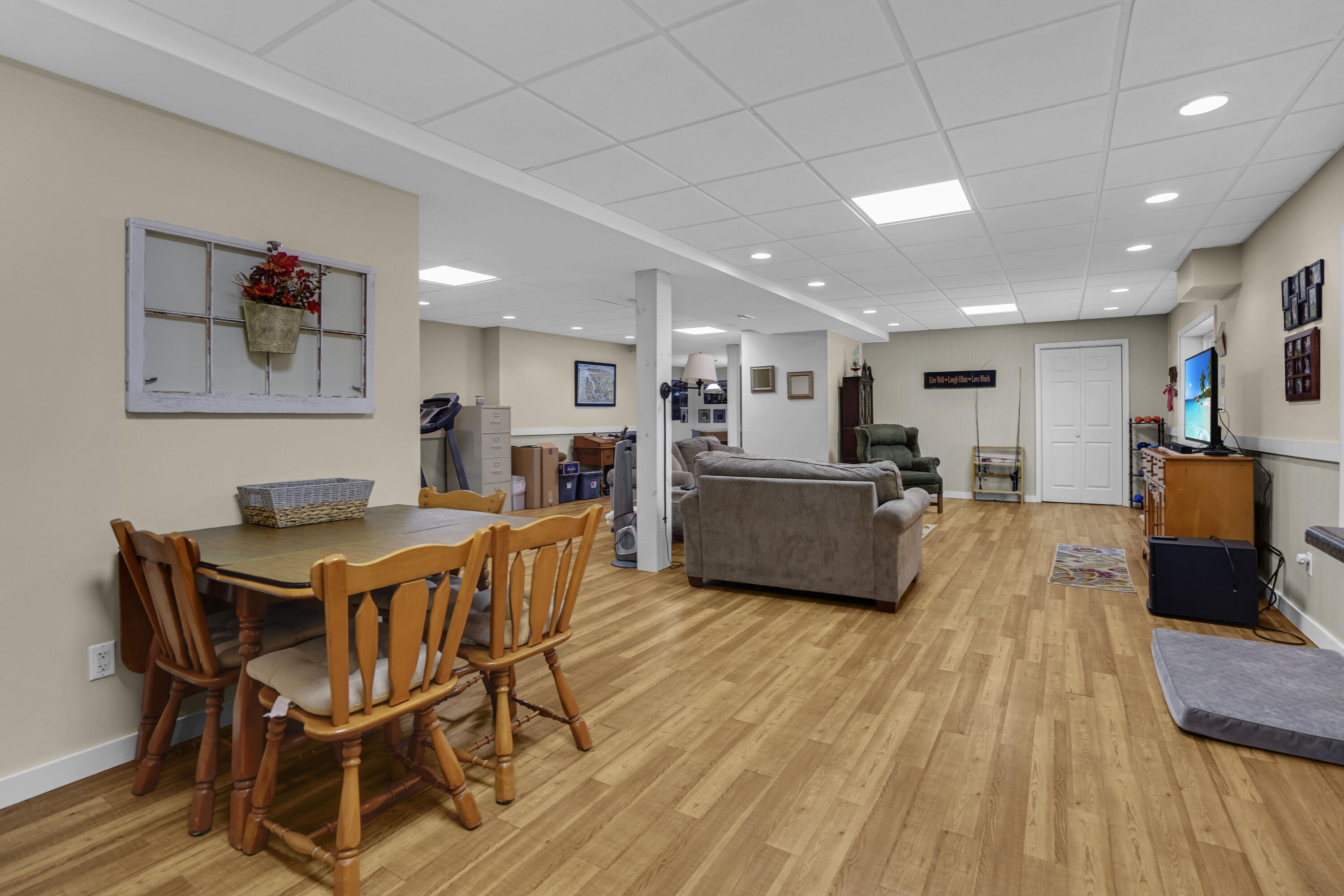 401 Whisperway Road Moneta, VA 24121 - Photo 37 of 60 Second Kitchen