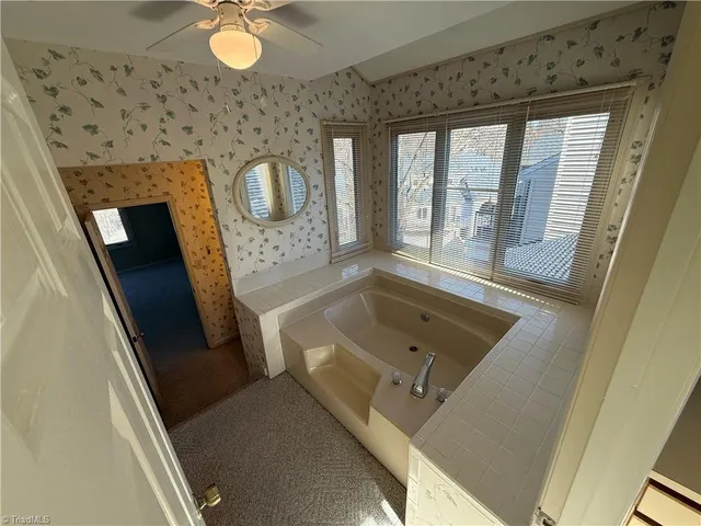 $1,295 | 711 South Marshall Street, Unit D, Winston-Salem, NC 27101