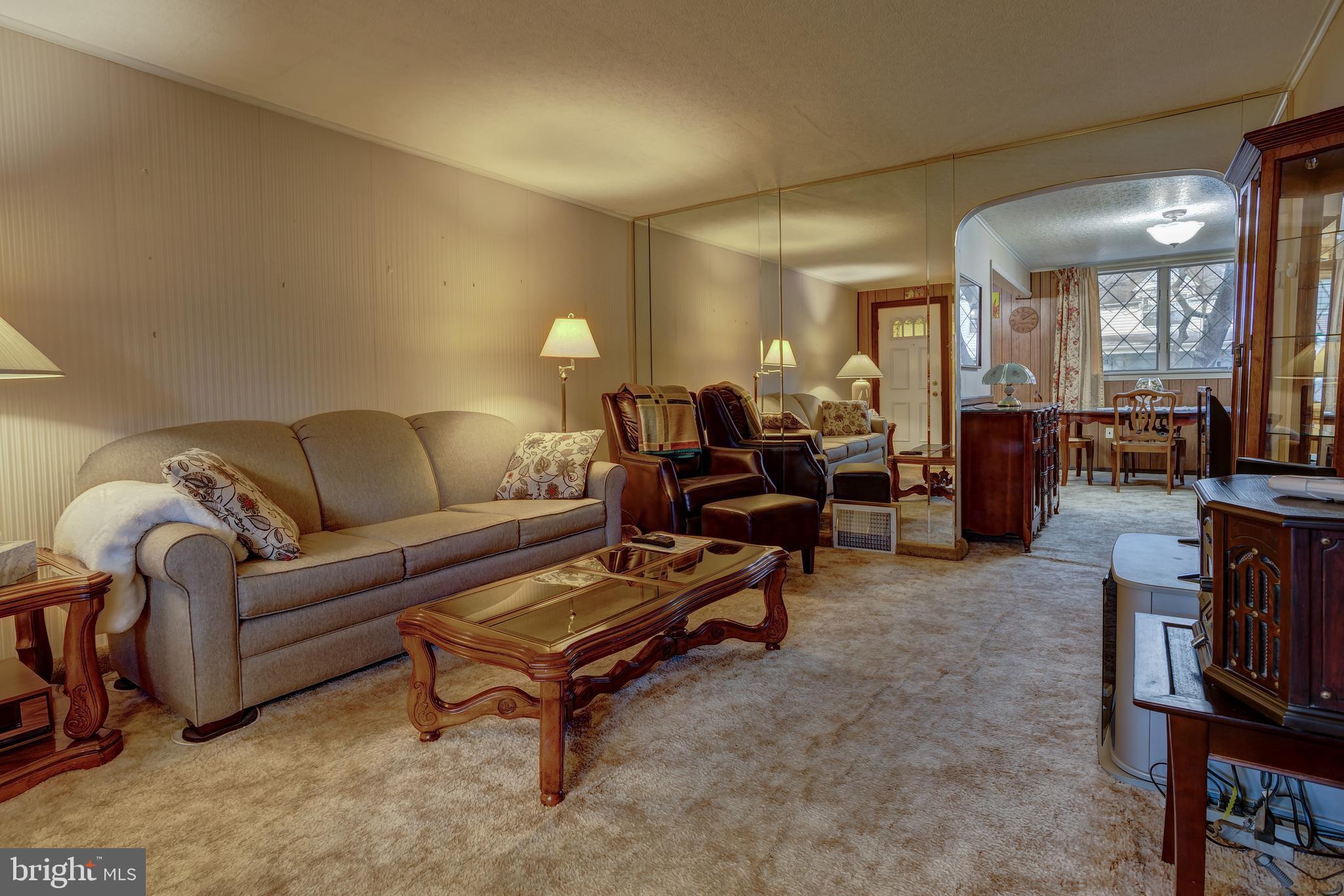 41 Concord Road Darby, PA 19023 - Photo 7 of 26